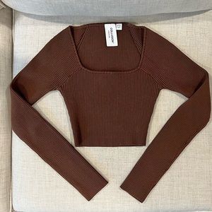Brown Ribbed Crew Neck Sweater